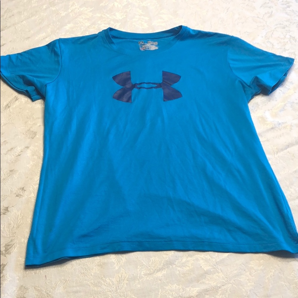 Under Armor Tee shirt